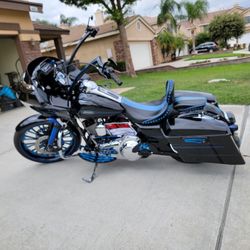 2010 Roadglide Fully Loaded Custom