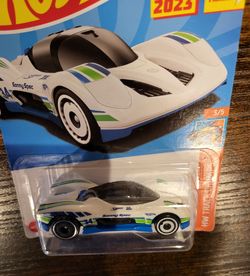 🏎️ Hot Wheels 2023 HW Track Champs — Group C Fantasy (#89/250, 3/5) 🏎️