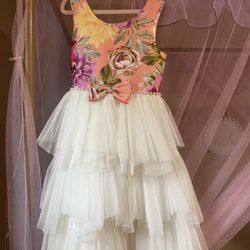 Girl's Dress Size 7