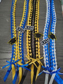 Graduation leis