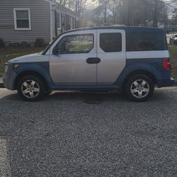 2005 Honda Element