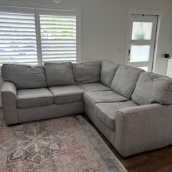 $200 Gray Sectional 93x93