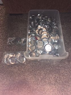 Badge a Minit supplies and tools