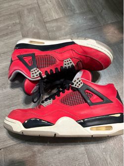 Jordan 4 toro bravo size 9
