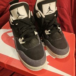5.5 Jordans