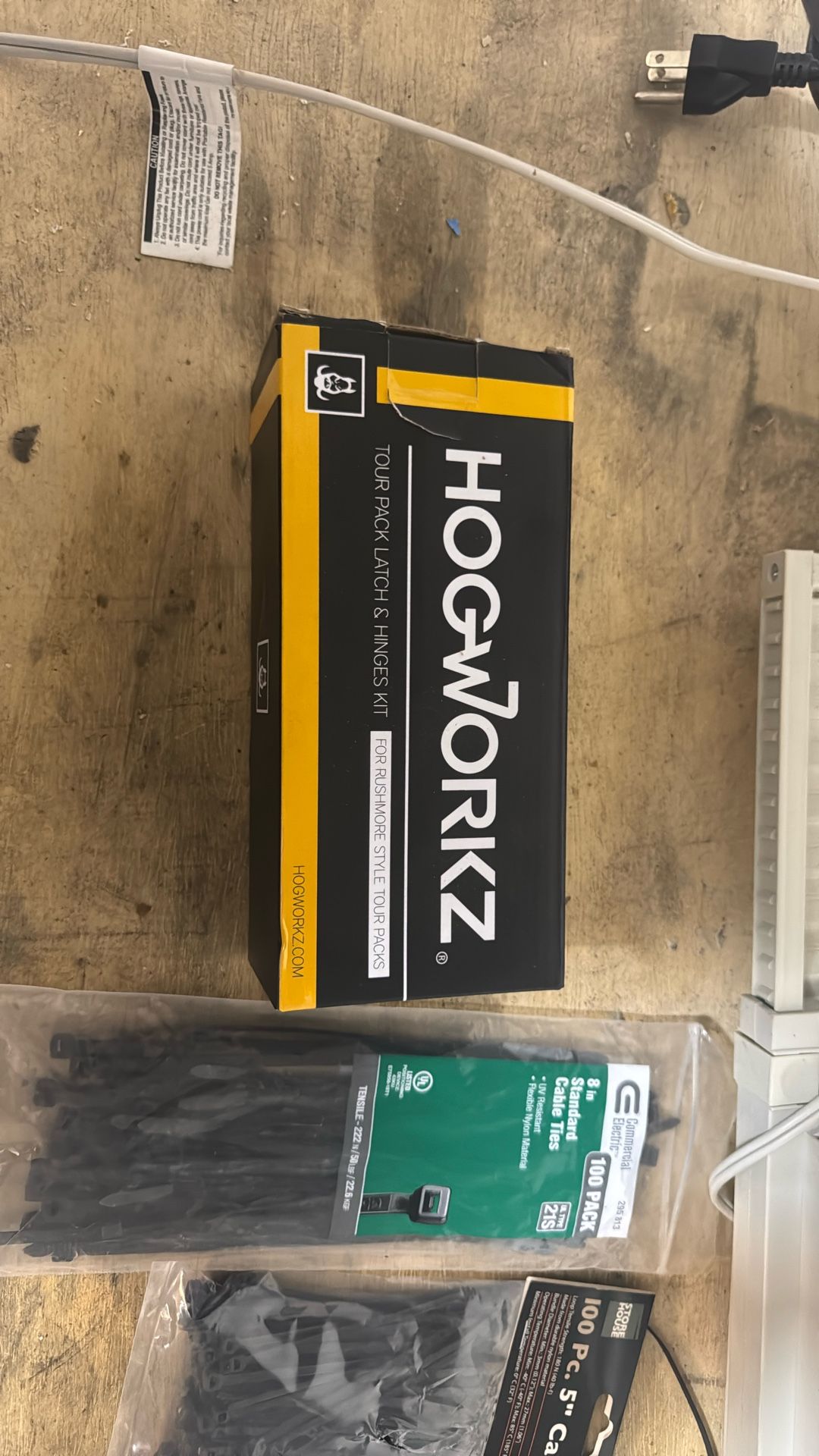 Harley Tour Pack Hinges And Lock