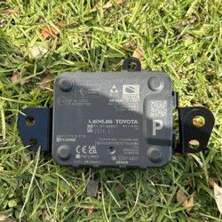 2023 24 LEXUS RX350 RX500h CRUISE DISTANCE RADAR SENSOR 88210–0E060 OEM