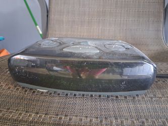 Small clock radio.