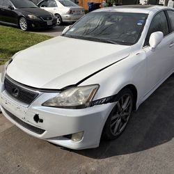 2007 Lexus is250