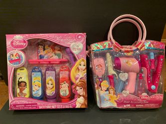 Lot New Disney Princess Hair Accessory Tote and Bath Paint