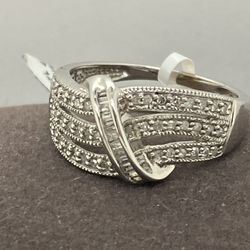 Elegant 14K White Gold Diamond Fashion Rin