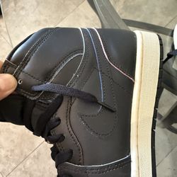 Air Jordan 1 Retro High OG Blac And Muslin 