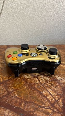 Xbox 360 Gold controller