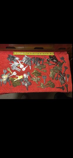Brand New Vintage Car Keys, Blanks Large Collection, Chevrolet Ford Volkswagen