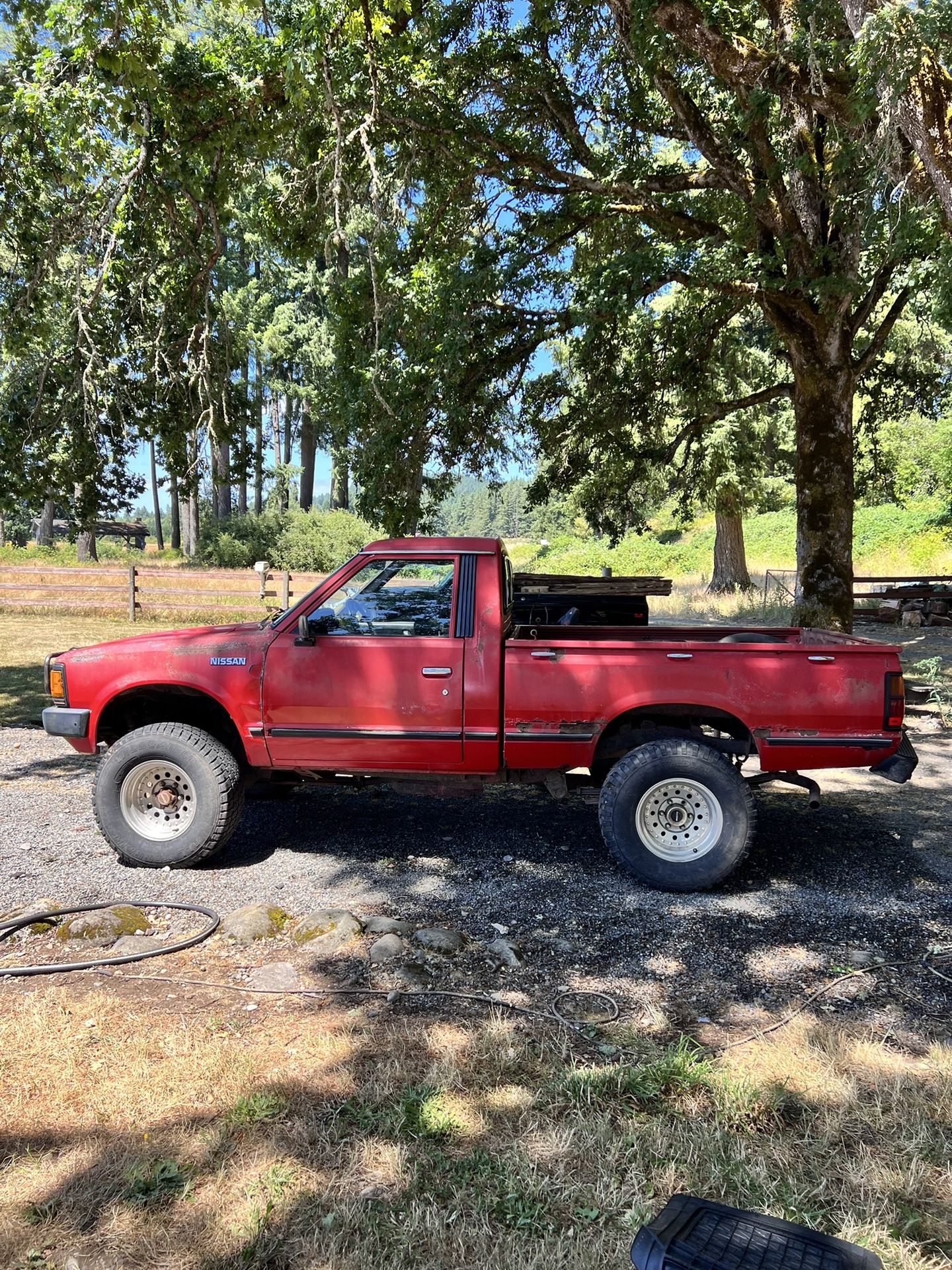 1984 Nissan Pickup