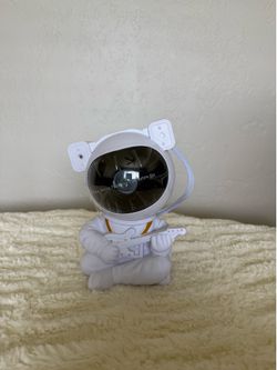 Astronaut Galaxy Nightlight Projector