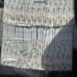 Huggies Little Snugglers Plus 