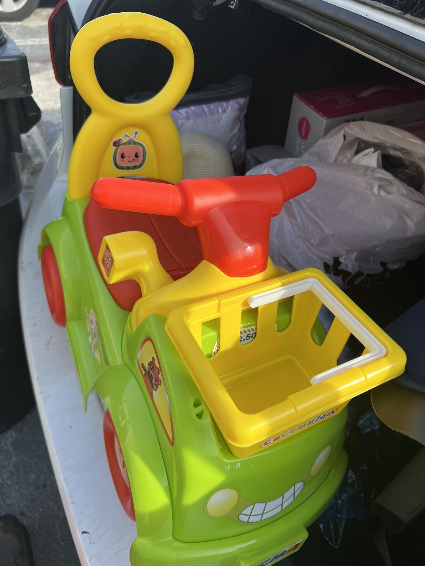 Coco Melon Car