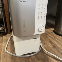 Cuckoo Water Filtration System 