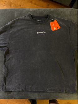 YoungLA men’s tee medium