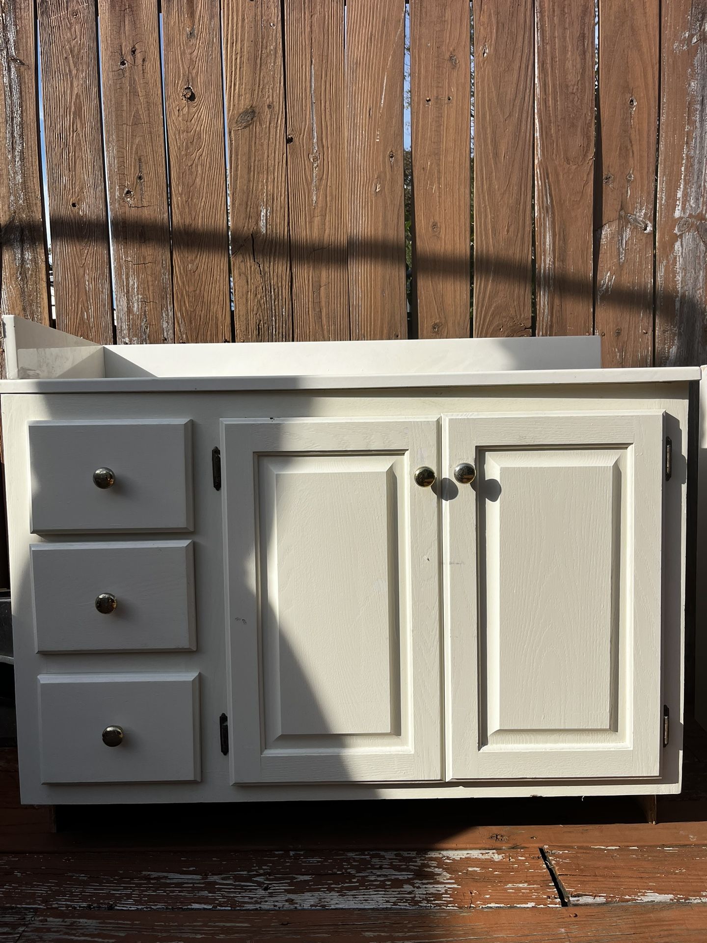 Vanity And 2 Towel Holders/rods + Toilet Paper Holder