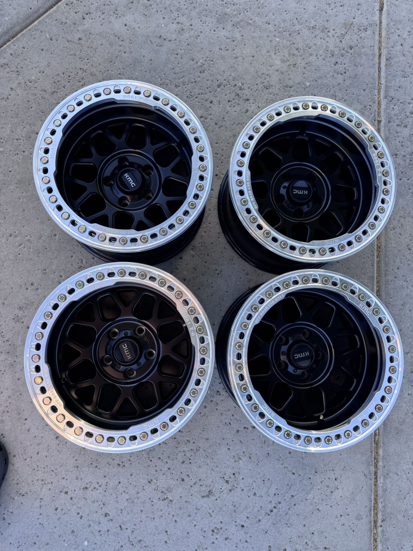 Kmc Grenade Crawl Beadlock Wheels