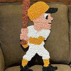 Vintage Kitschy Melted Popcorn Plastic Baseball Player Pirates??