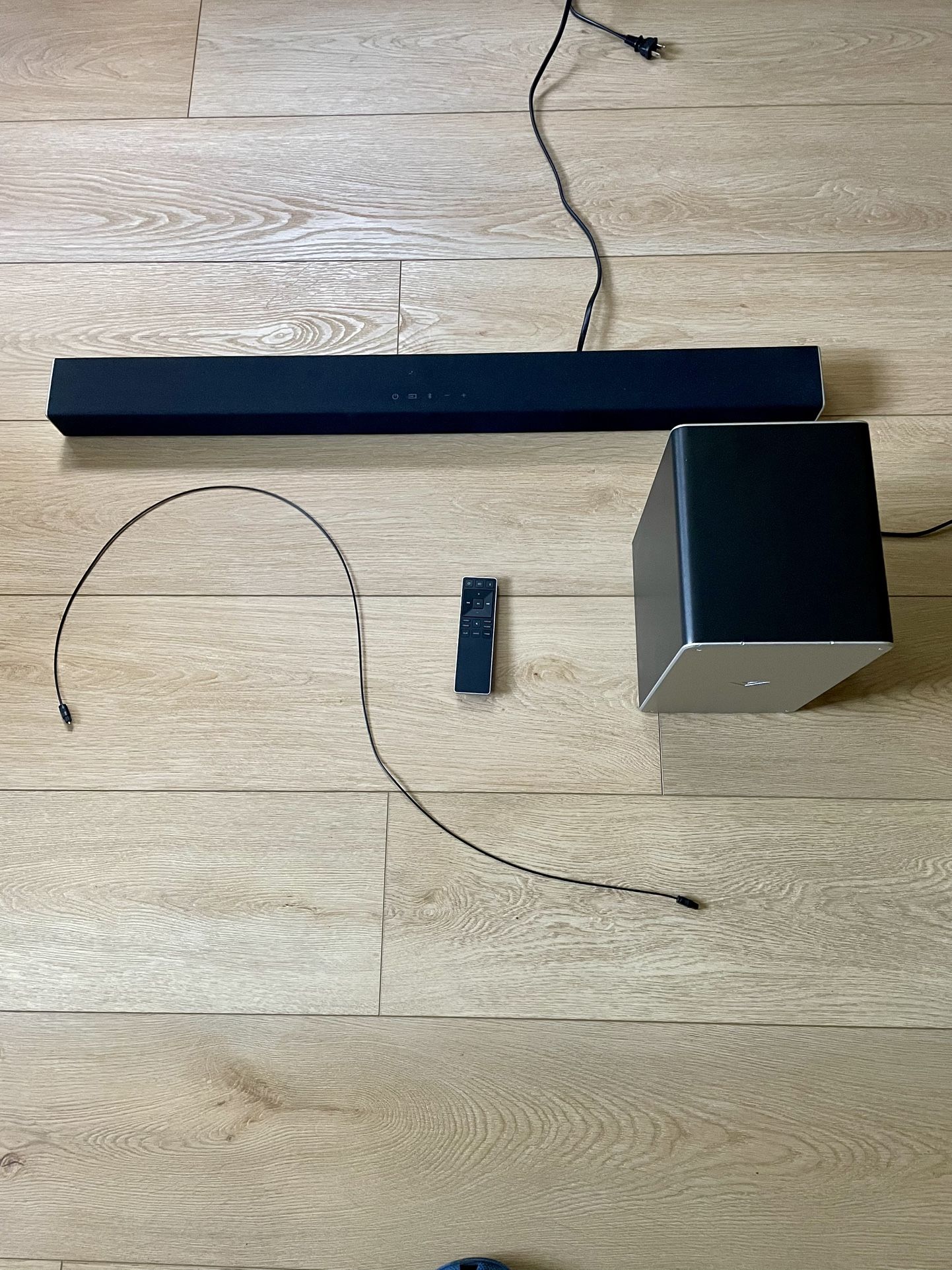 Vizio SB3621n-E8 36″ 2.1 Soundbar & Wireless Subwoofer - Works Great