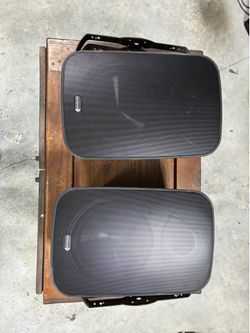 2 Dayton audio IO8XTB 8” indoor/outdoor wall mount speakers