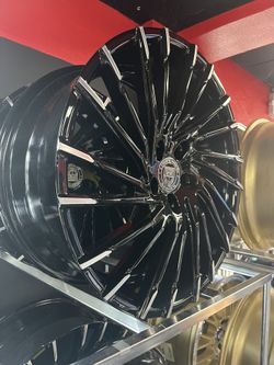 20” LEXANI Rims (full Set)