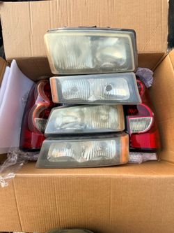 03-07 CHEVROLET SILVERADO SINGLE CAB  HEADLIGHT AND TAIL LIGHTS SET OEM CATEYE LIGHTS OEM 2003-2007
