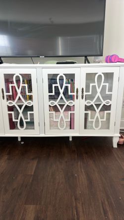 White 3-Door Glass Cabinet Sideboard
