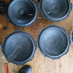 Rockford Fosgates 12 In P2s