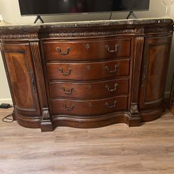 Universal Furniture Villa Cortina Sideboard Credenza - Marble Top - in excellent condition 
