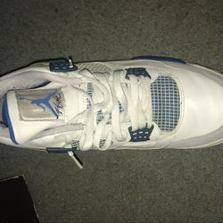Air Jordan 4 Retro Military Blue
