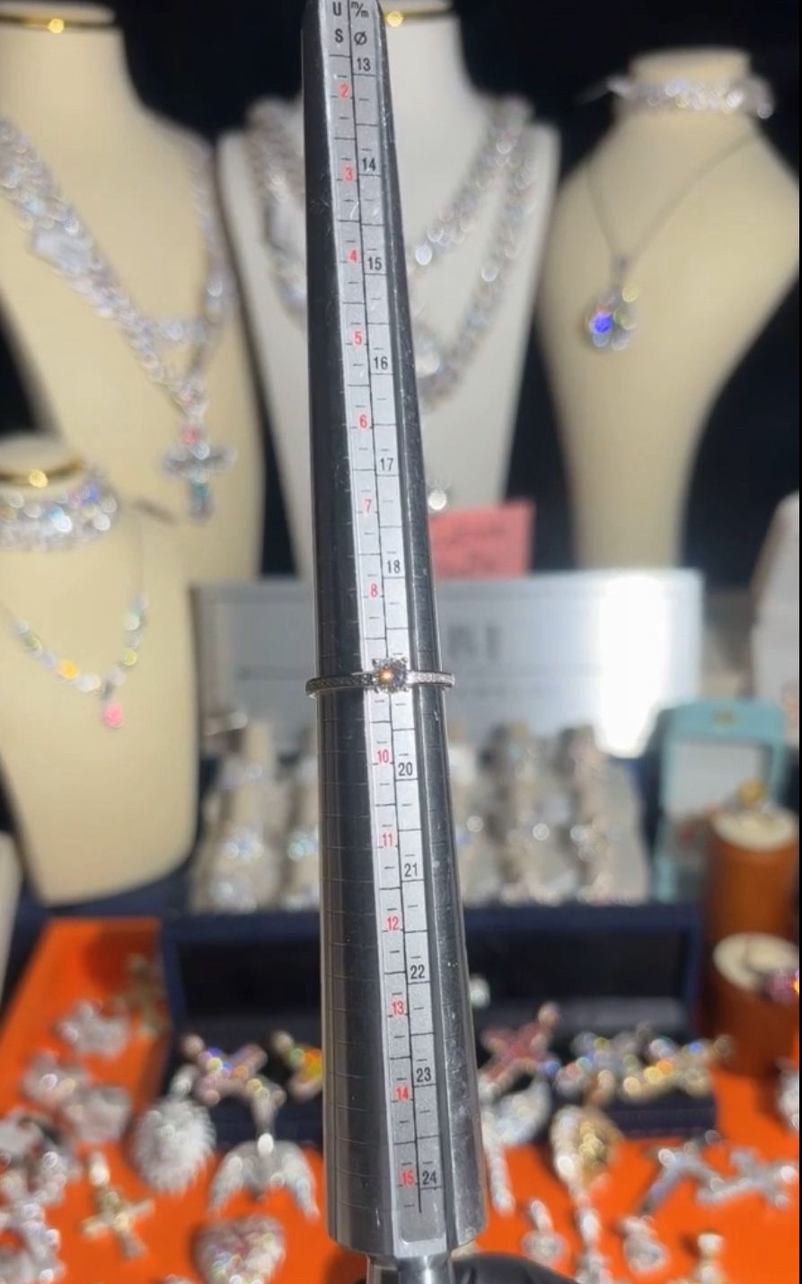 Size 9 Ring