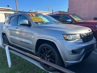 2018 Jeep Grand Cherokee Laredo
