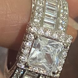 925 Silver With Cubic Zirconia Size 8