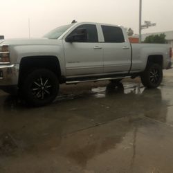 20” Chevy 8 Lug Wheels 