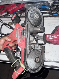 Small bandsaw