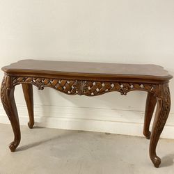 Console Sofa Entry Table