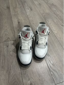 Jordan 4 White Cement