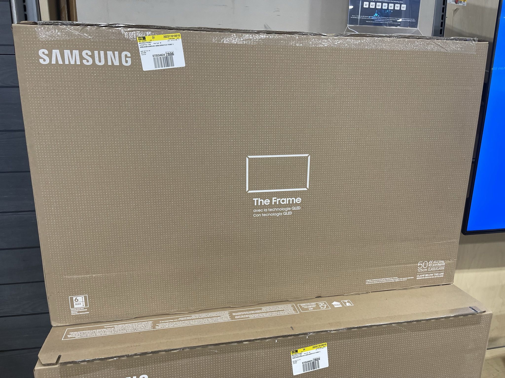 50” Samsung QLED 4K Smart Frame TV