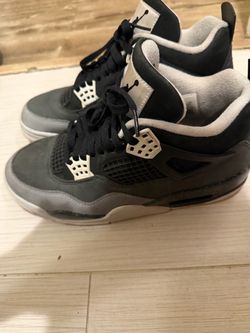Air Jordan 4 Retro Sneakers