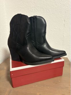 Tapanga short western boots