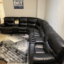 Beautiful Black Madrid Sectional Sofa!$1399!*SAME DAY DELIVERY*NO CREDIT NEEDED*EASY FINANCING*HUGE SALE*