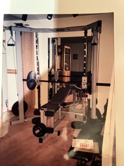 Olympic Gym Weight Set Cable Pulls Rack Squats