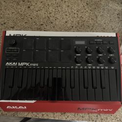 Akai MPK Mini