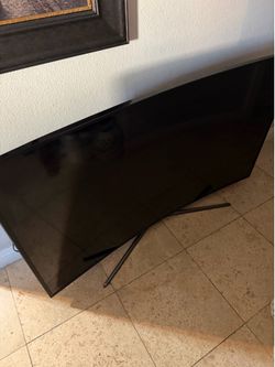 Samsung tv 65’ curved