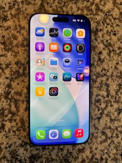 Apple iPhone 16 Pro Max 256gb Like New Factory unlocked only 2 battery cycles